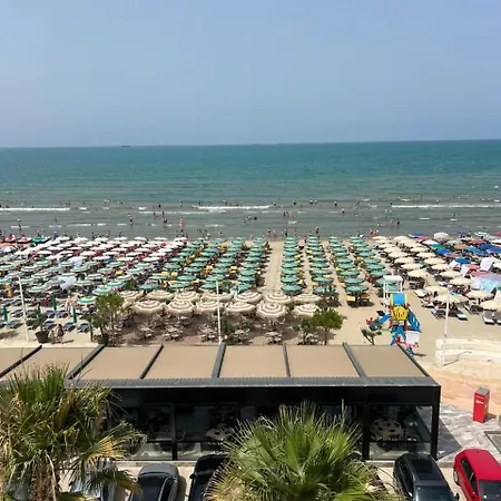 Sazani & Hotel Durrës