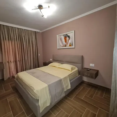 Sazani & Hotel Durrës