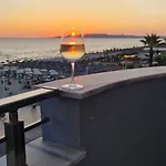 Sazani & Hotel Durrës