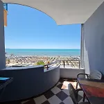 Sazani & Hotel Durrës