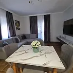 Sazani & Hotel Durrës