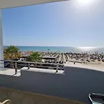 Sazani & * Durrës
